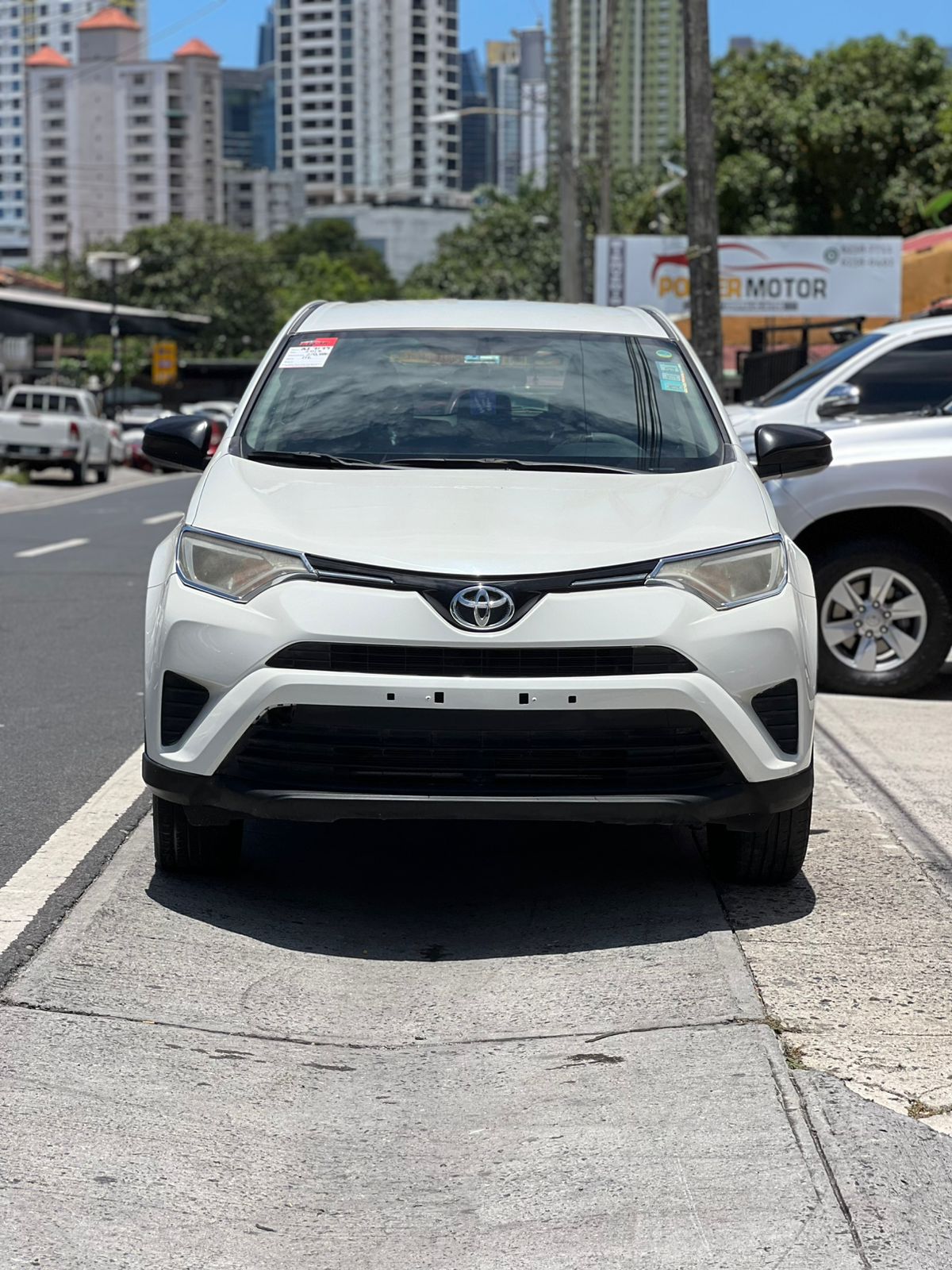 Foto 3 de Toyota RAV4