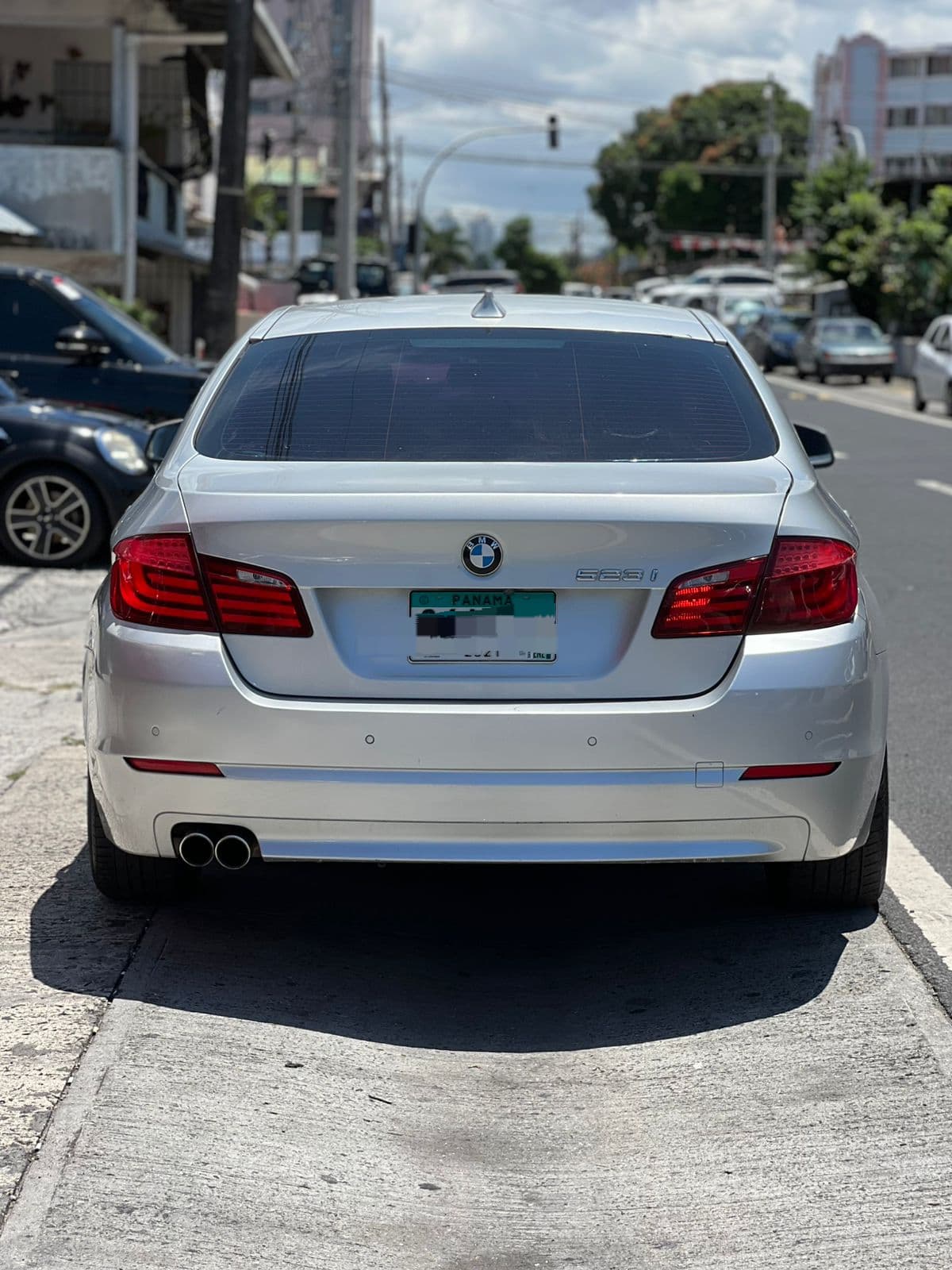 Foto 3 de BMW 523i