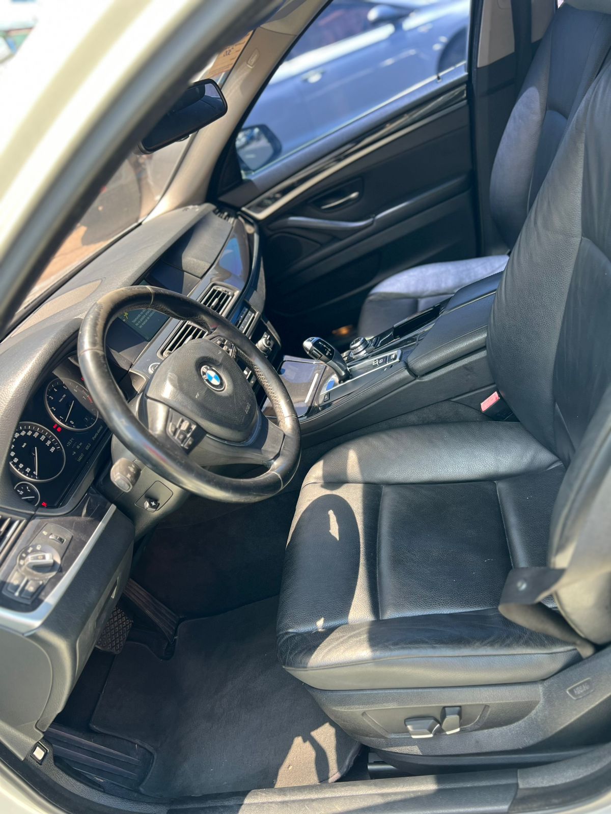 Foto 4 de BMW 523i