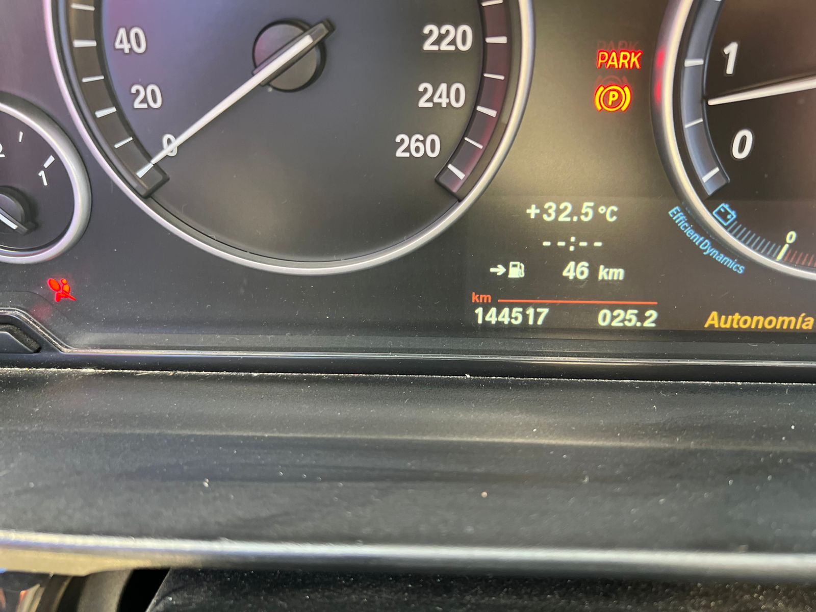 Foto 6 de BMW 523i