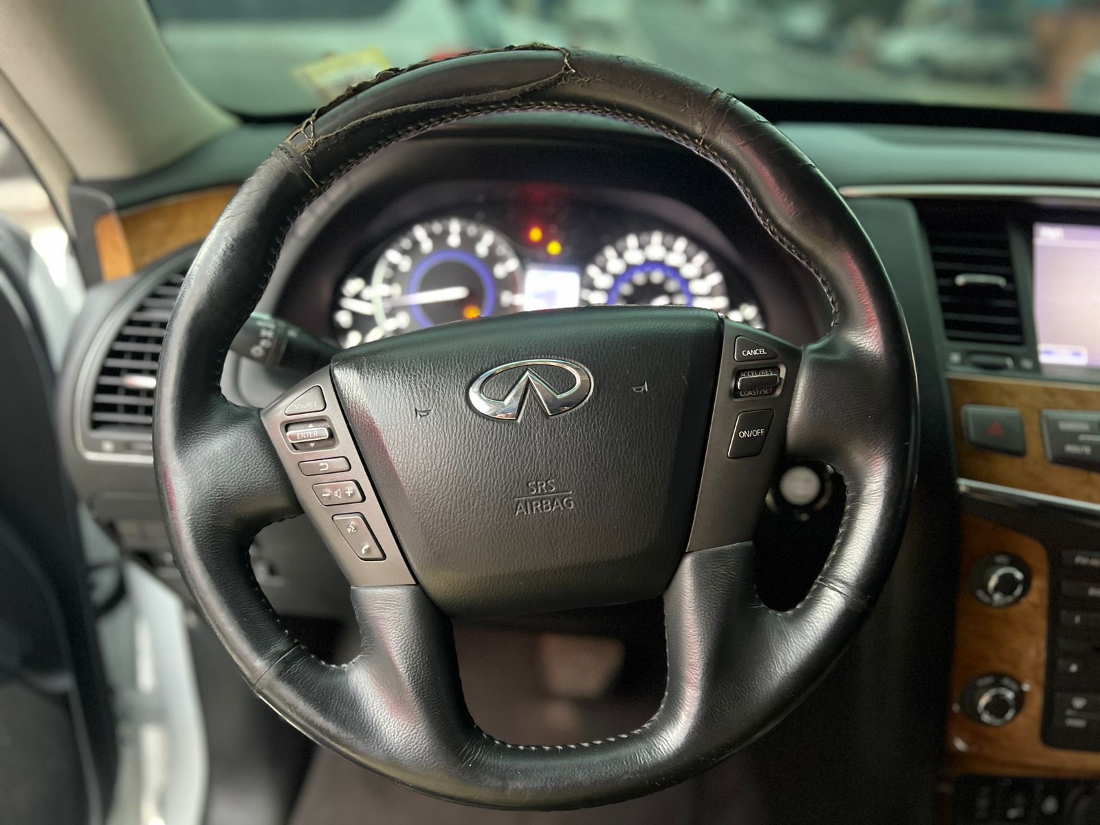 Foto 9 de Infiniti QX56