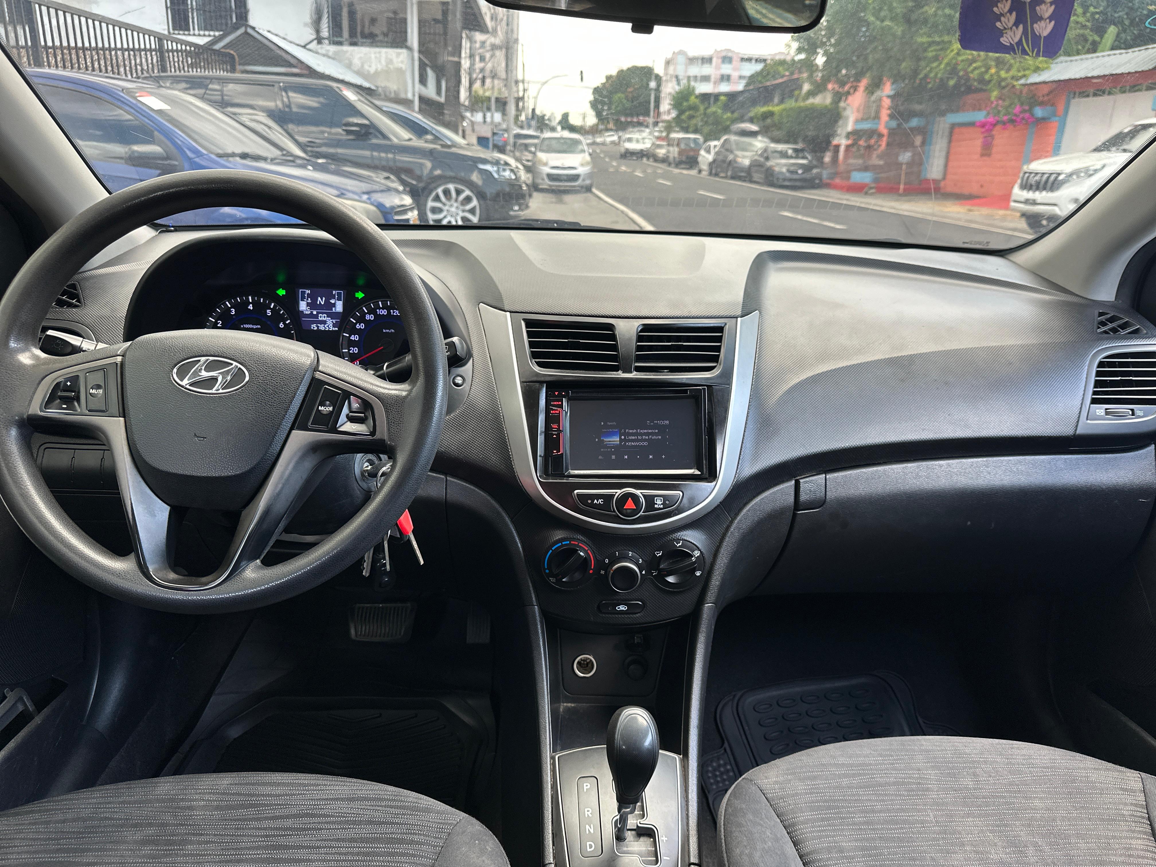 Foto 5 de Hyundai Accent